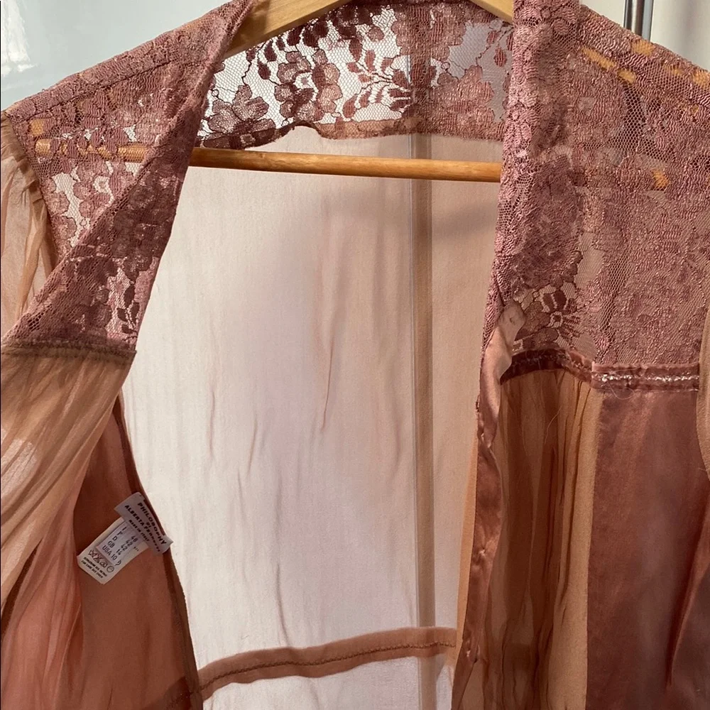 Philosophy Di Alberta Ferretti Lace Trimmed Silk Blouse size 10 made in Italy - Picture 7 of 9